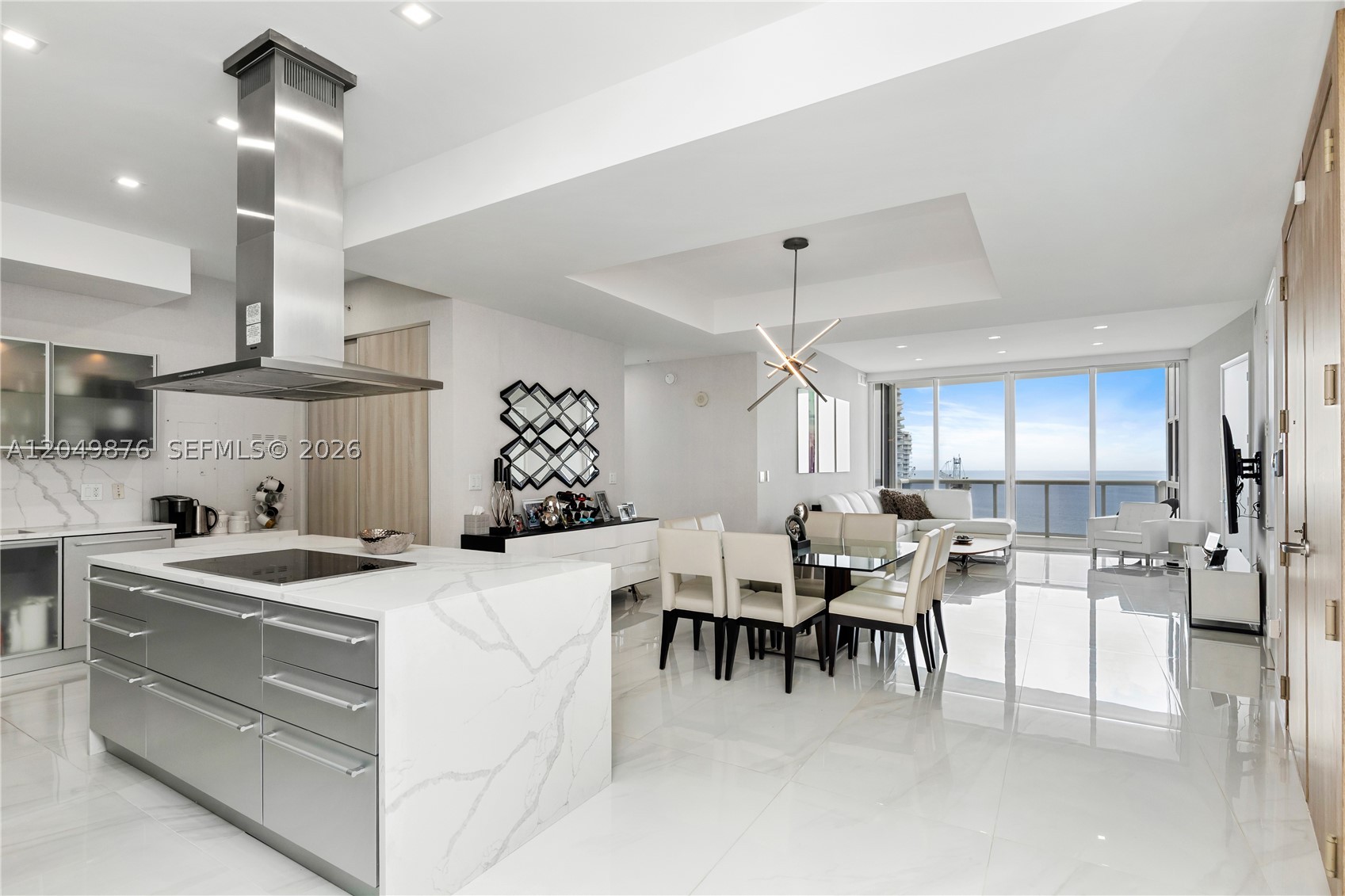 TRUMP ROYALE CONDO - Residential