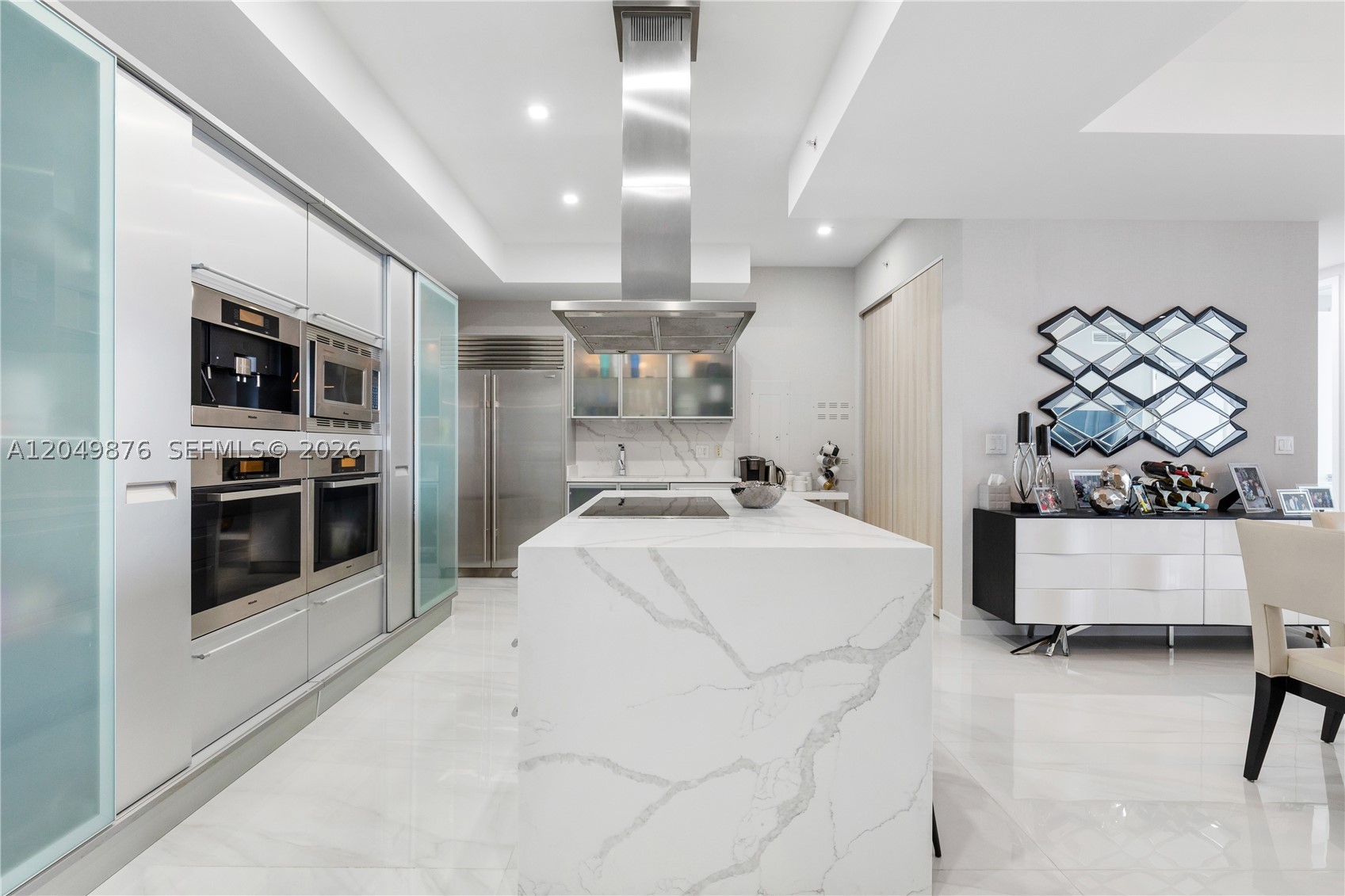 TRUMP ROYALE CONDO - Residential