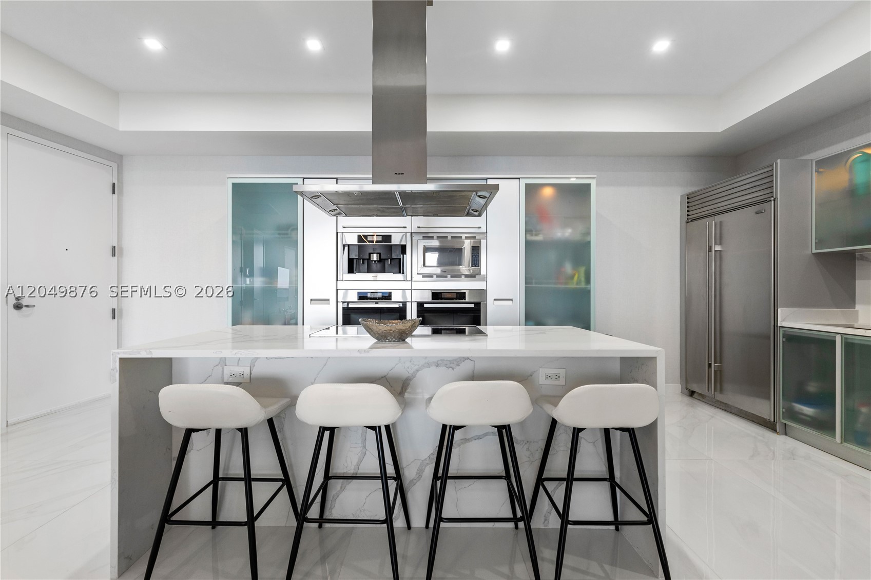 TRUMP ROYALE CONDO - Residential