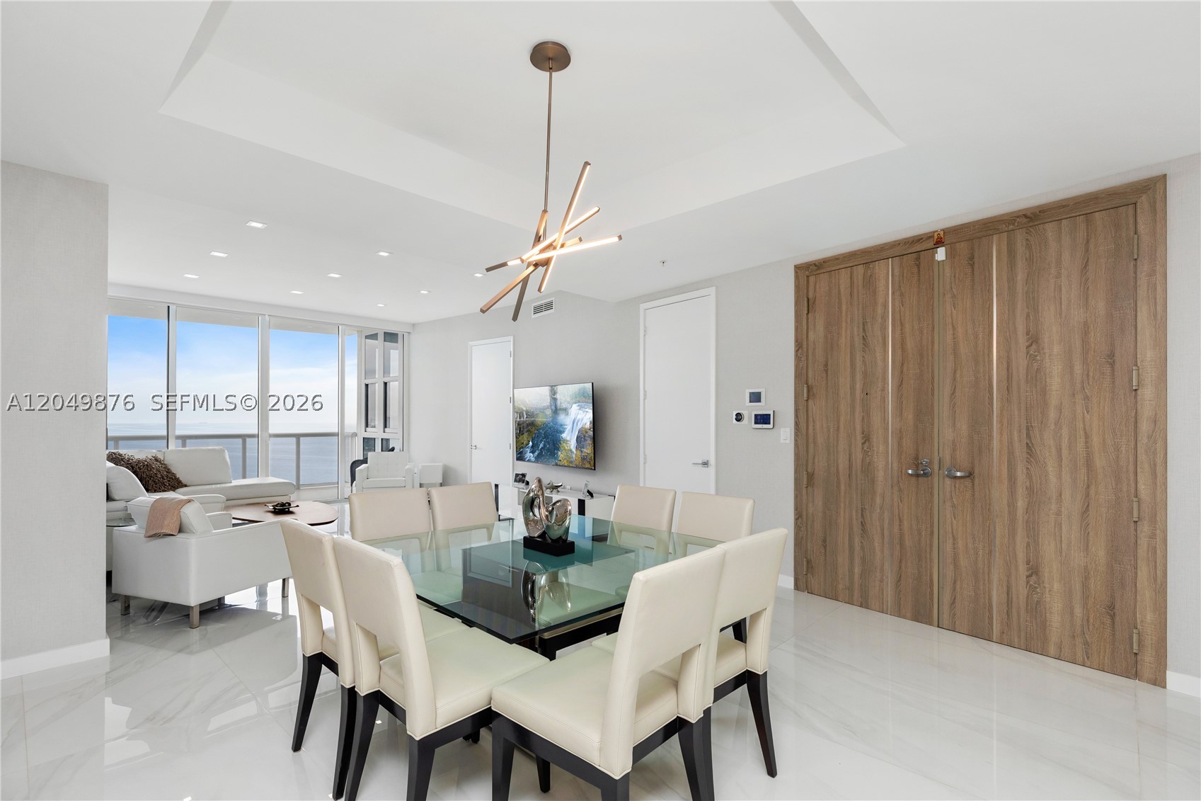 TRUMP ROYALE CONDO - Residential