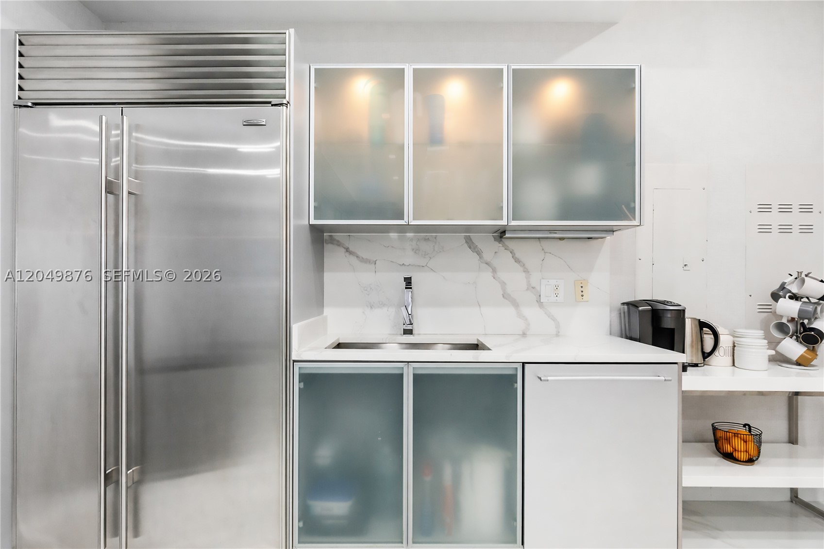 TRUMP ROYALE CONDO - Residential
