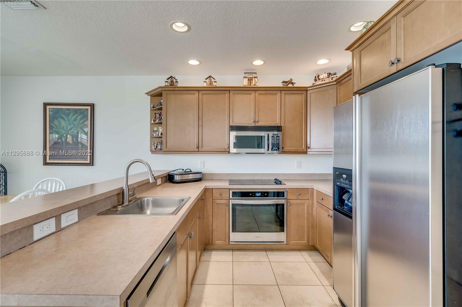 RIVIERA ISLES IV - Residential