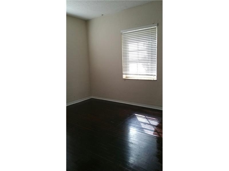 COLUMBIA PARK CORR PL - Residential Lease