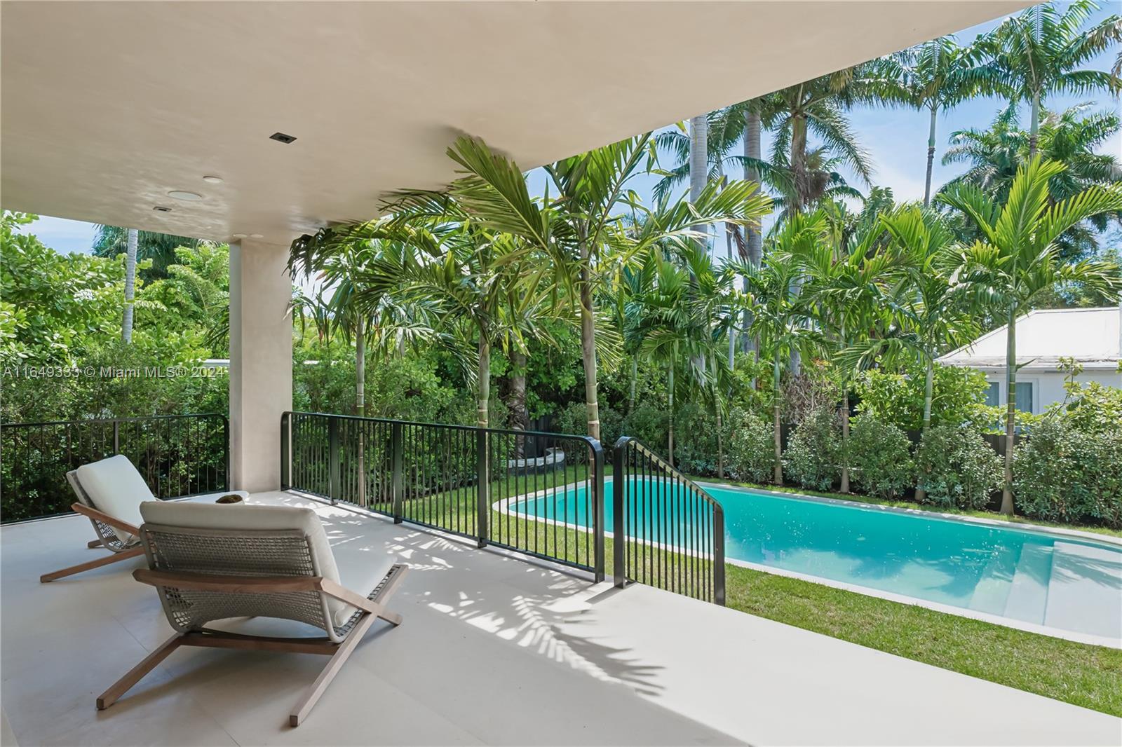 SAN MARINO ISLAND - Residential