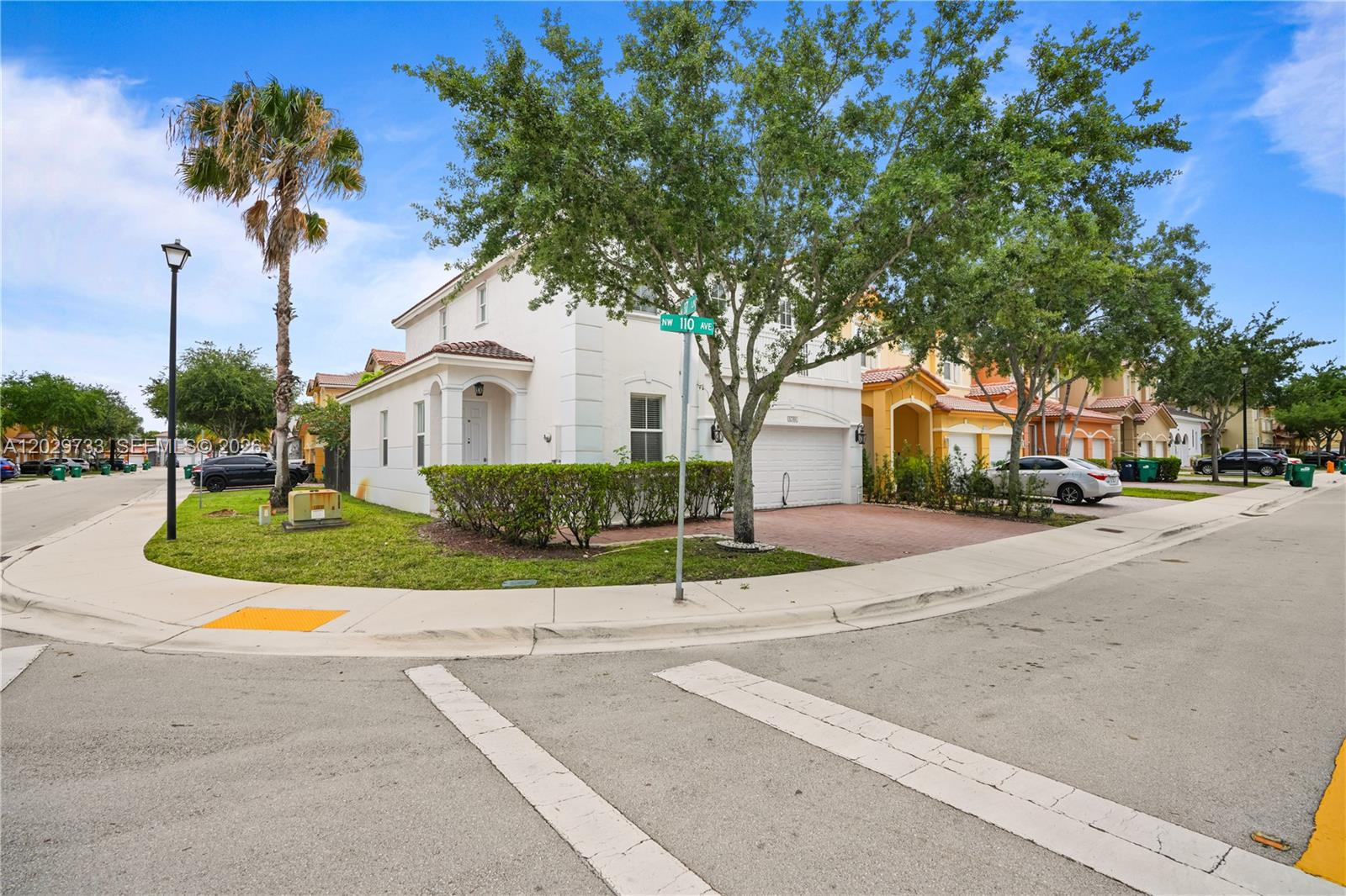 ISLANDS AT DORAL TOWNHOME - Residential