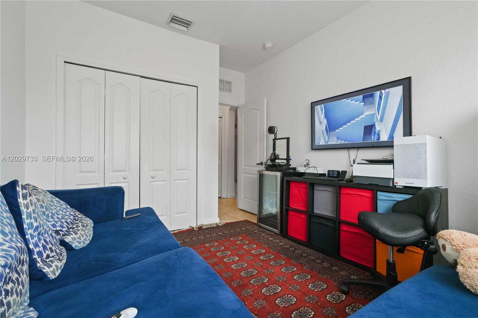 ISLANDS AT DORAL TOWNHOME - Residential