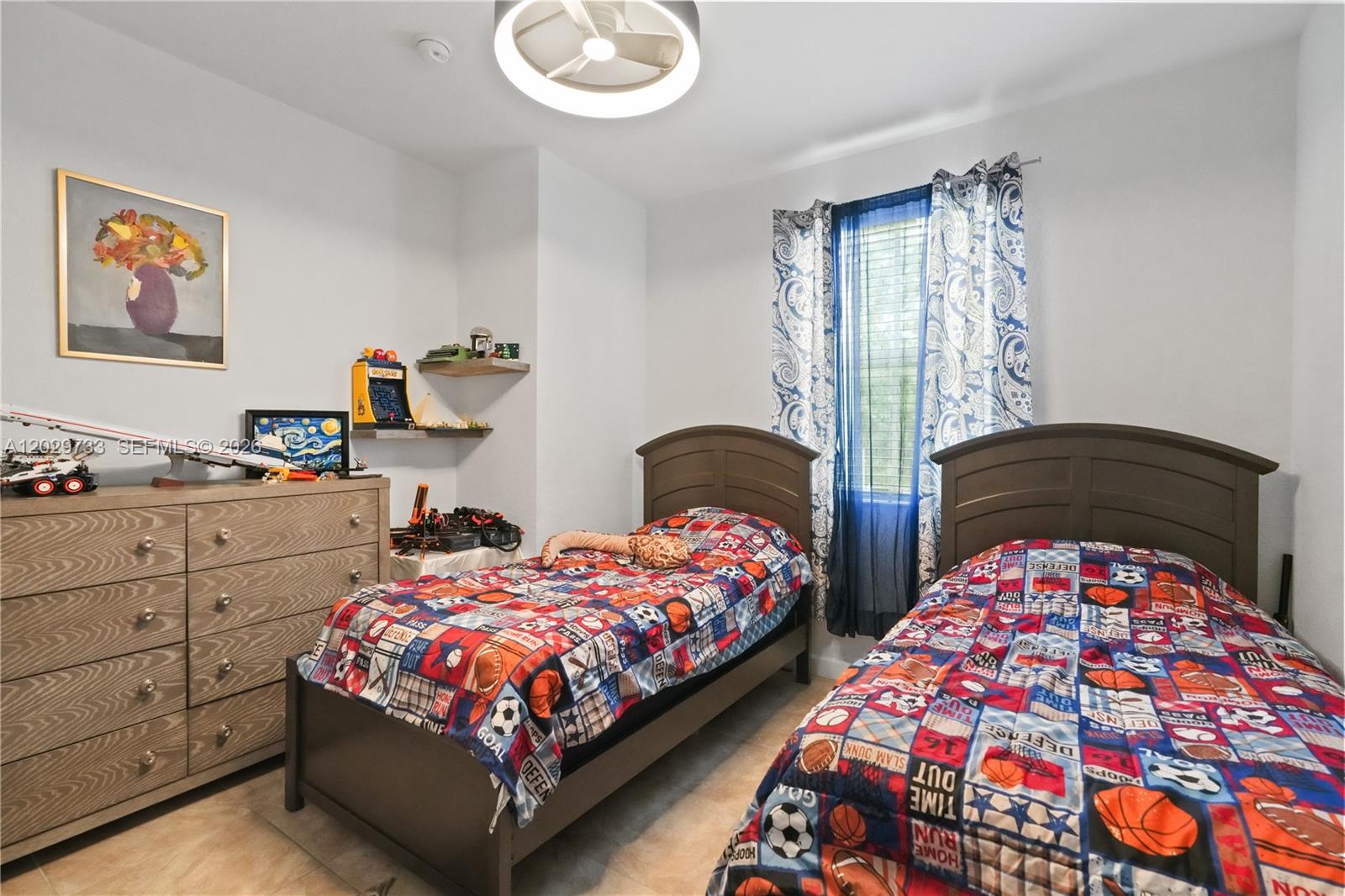 ISLANDS AT DORAL TOWNHOME - Residential