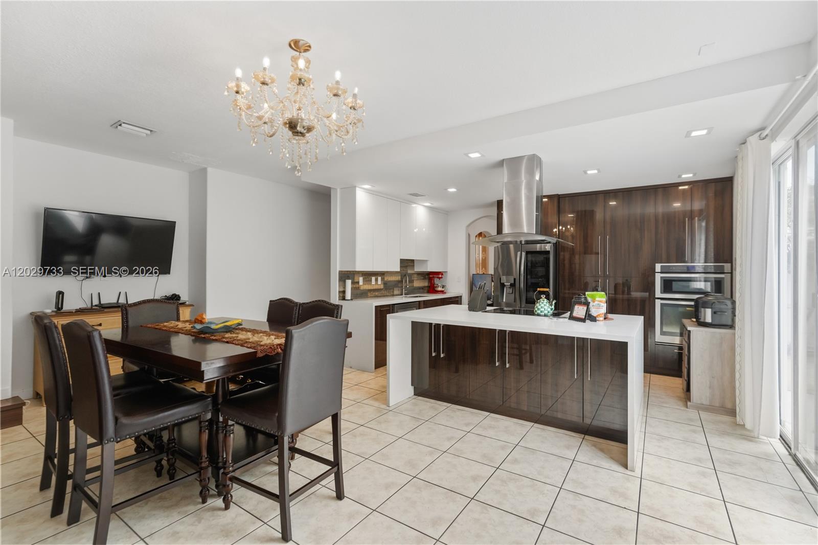 ISLANDS AT DORAL TOWNHOME - Residential