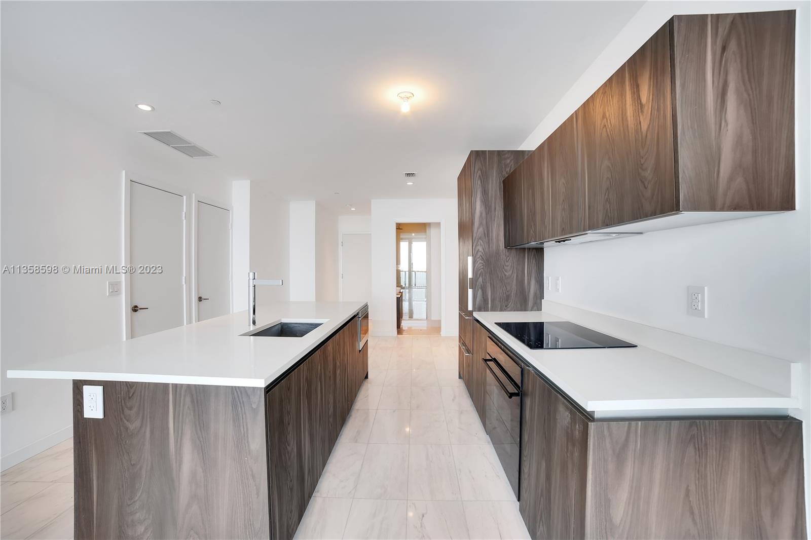 GRAN PARAISO CONDO - Residential Lease