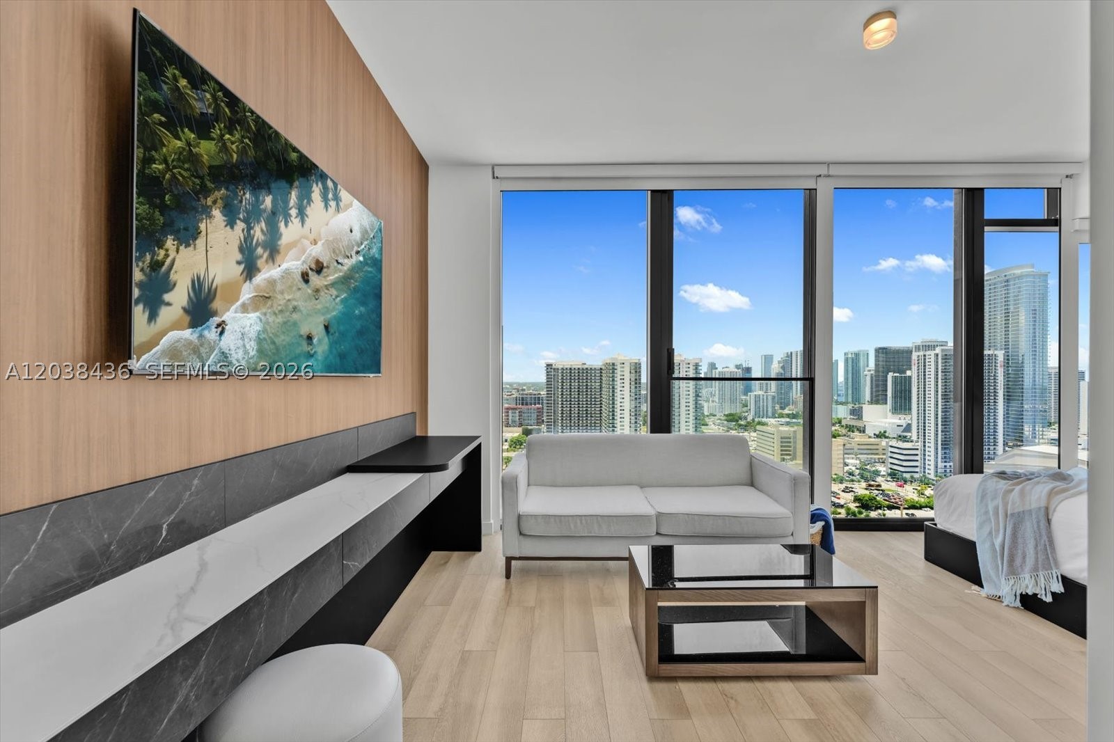 E11even Club Hotel & Resid - Residential