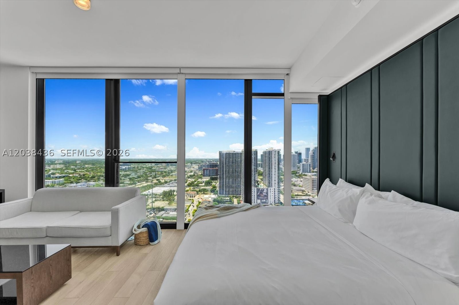 E11even Club Hotel & Resid - Residential