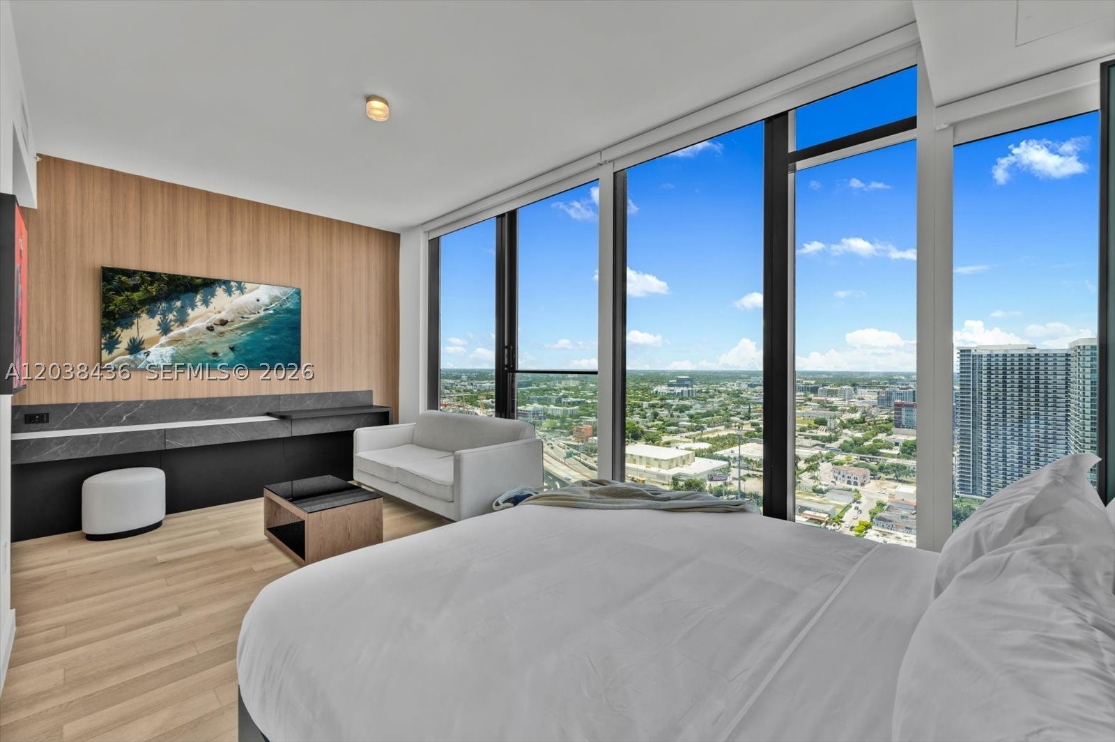 E11even Club Hotel & Resid - Residential
