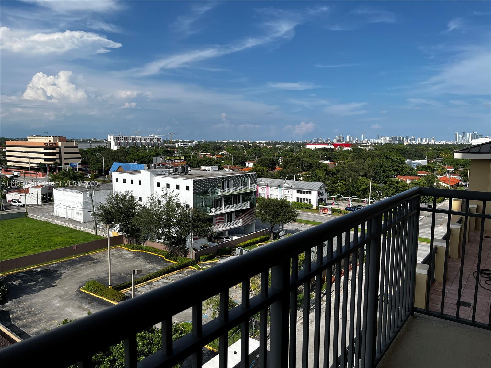 KEYSTONE PARK CONDO - Residential Lease