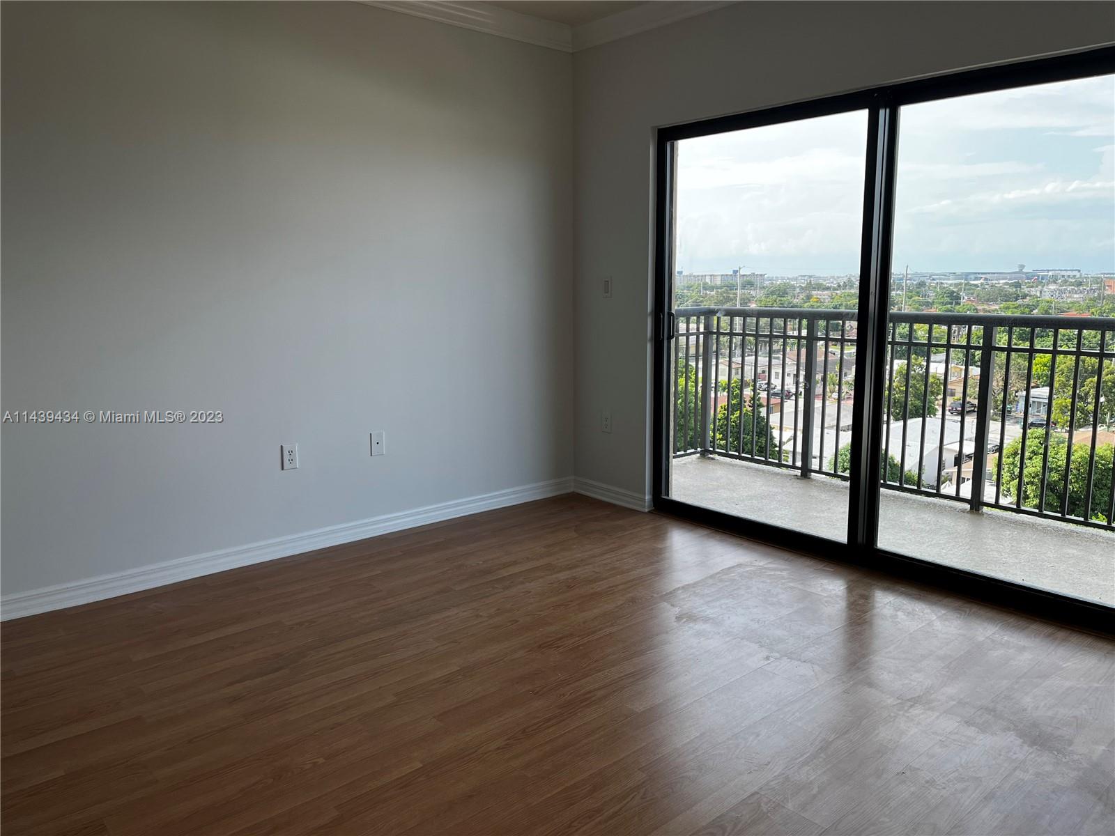 KEYSTONE PARK CONDO - Residential Lease
