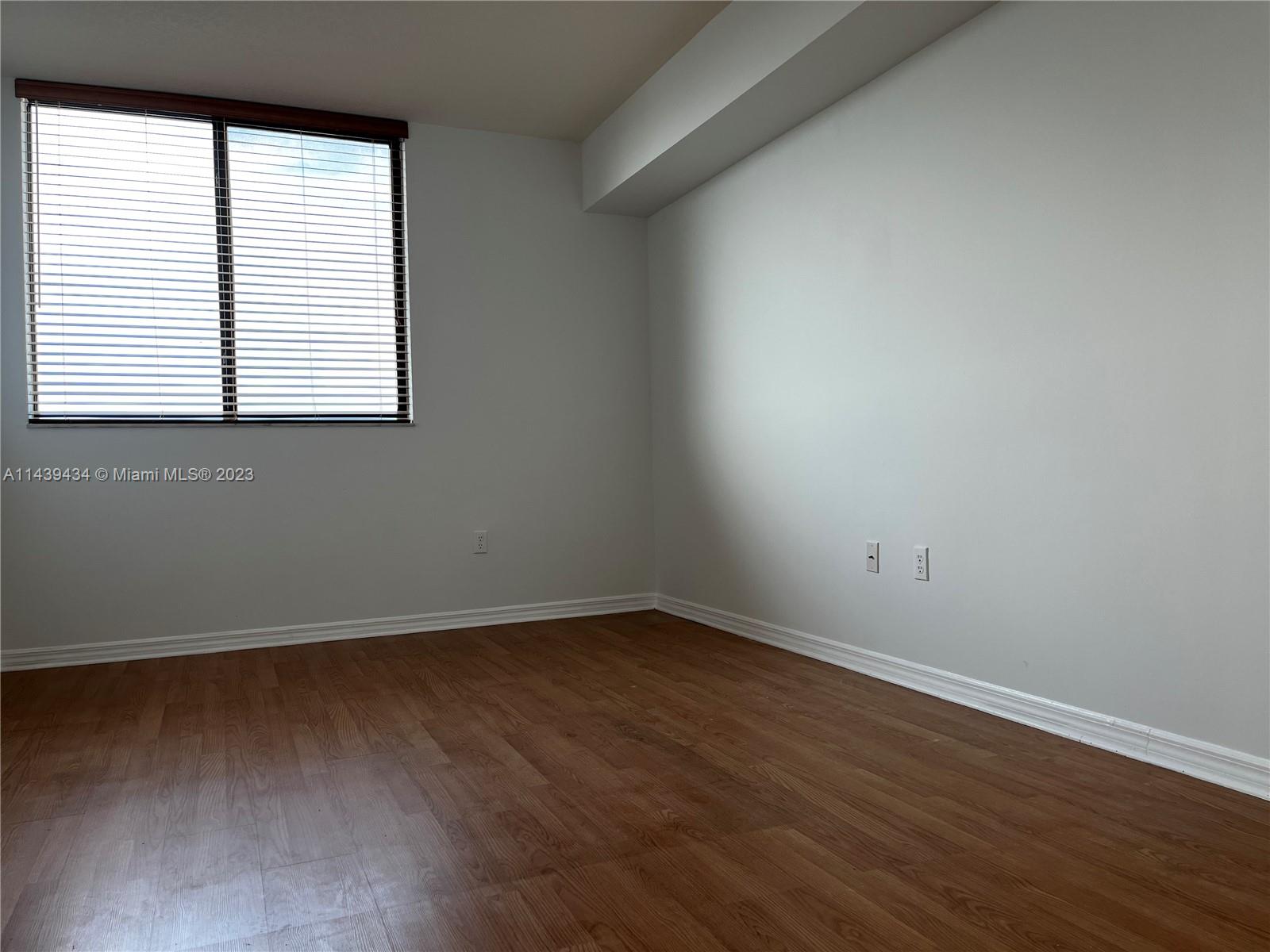KEYSTONE PARK CONDO - Residential Lease