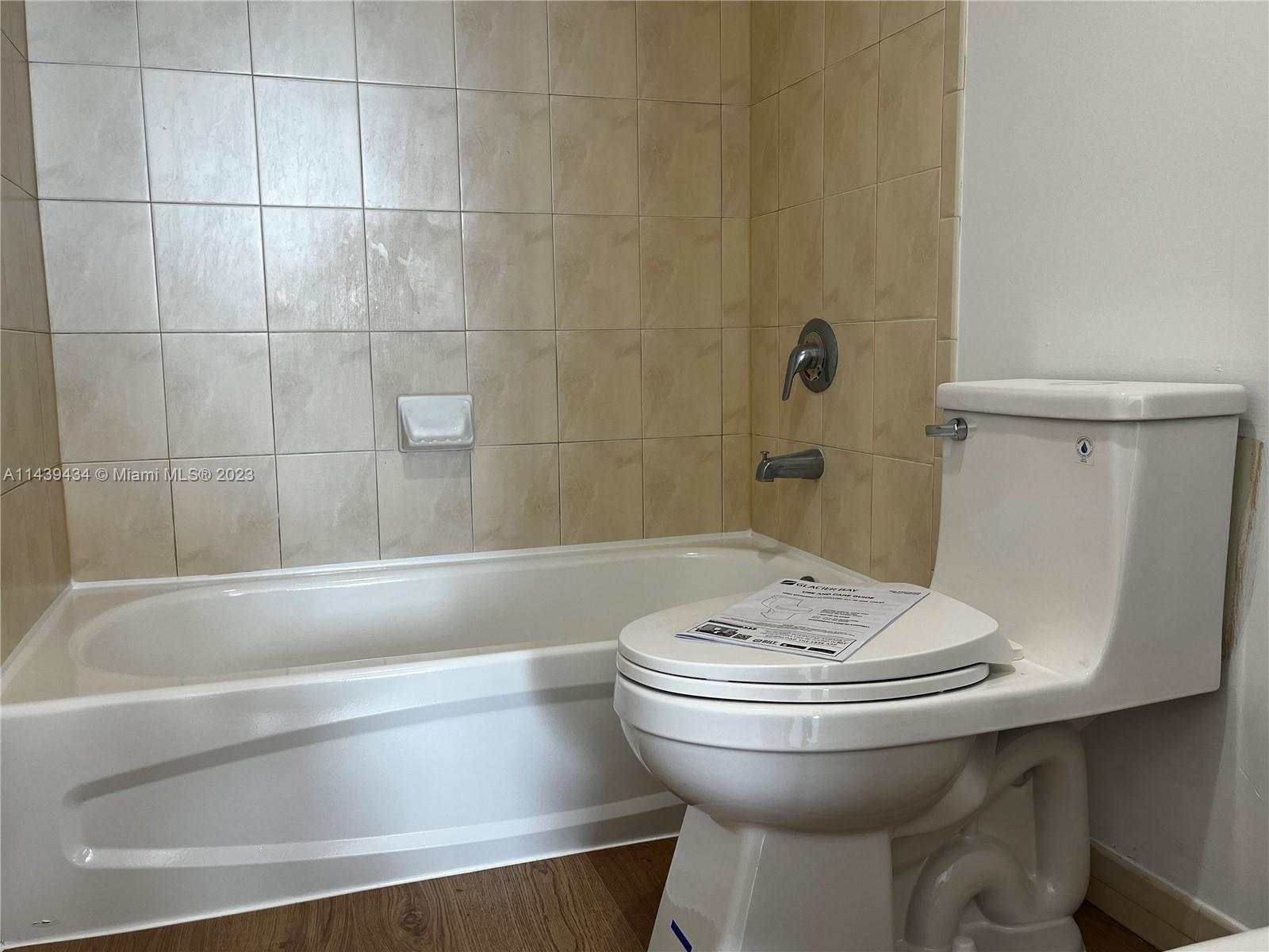 KEYSTONE PARK CONDO - Residential Lease