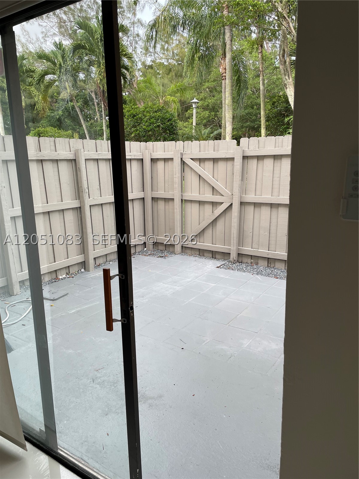 PALMS OF PEMBROKE CONDO - Residential Lease