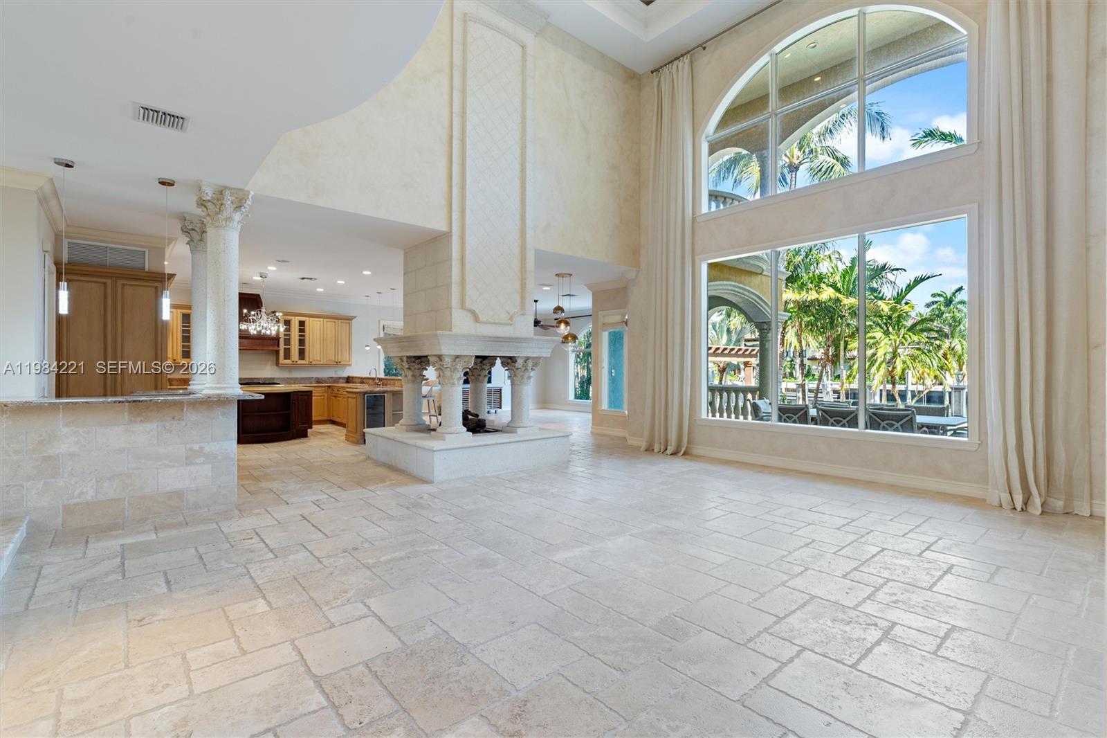 RIO VISTA ISLES - Residential