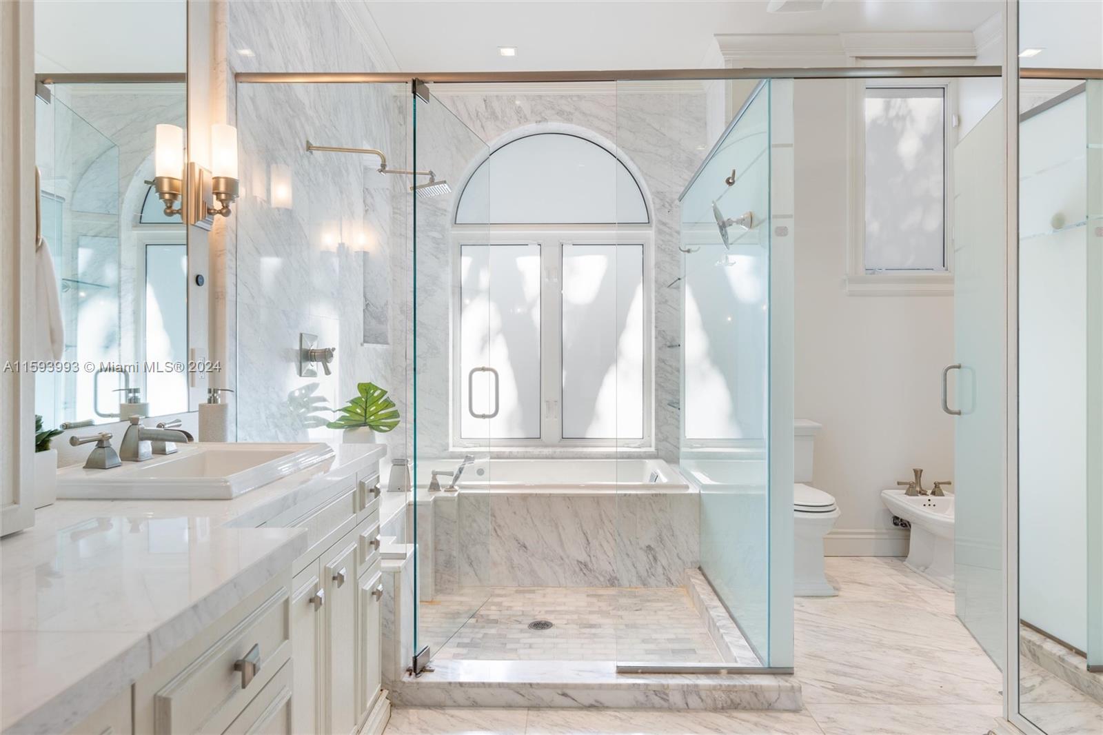 HELMS COUNTRY ESTATES RE- - Residential