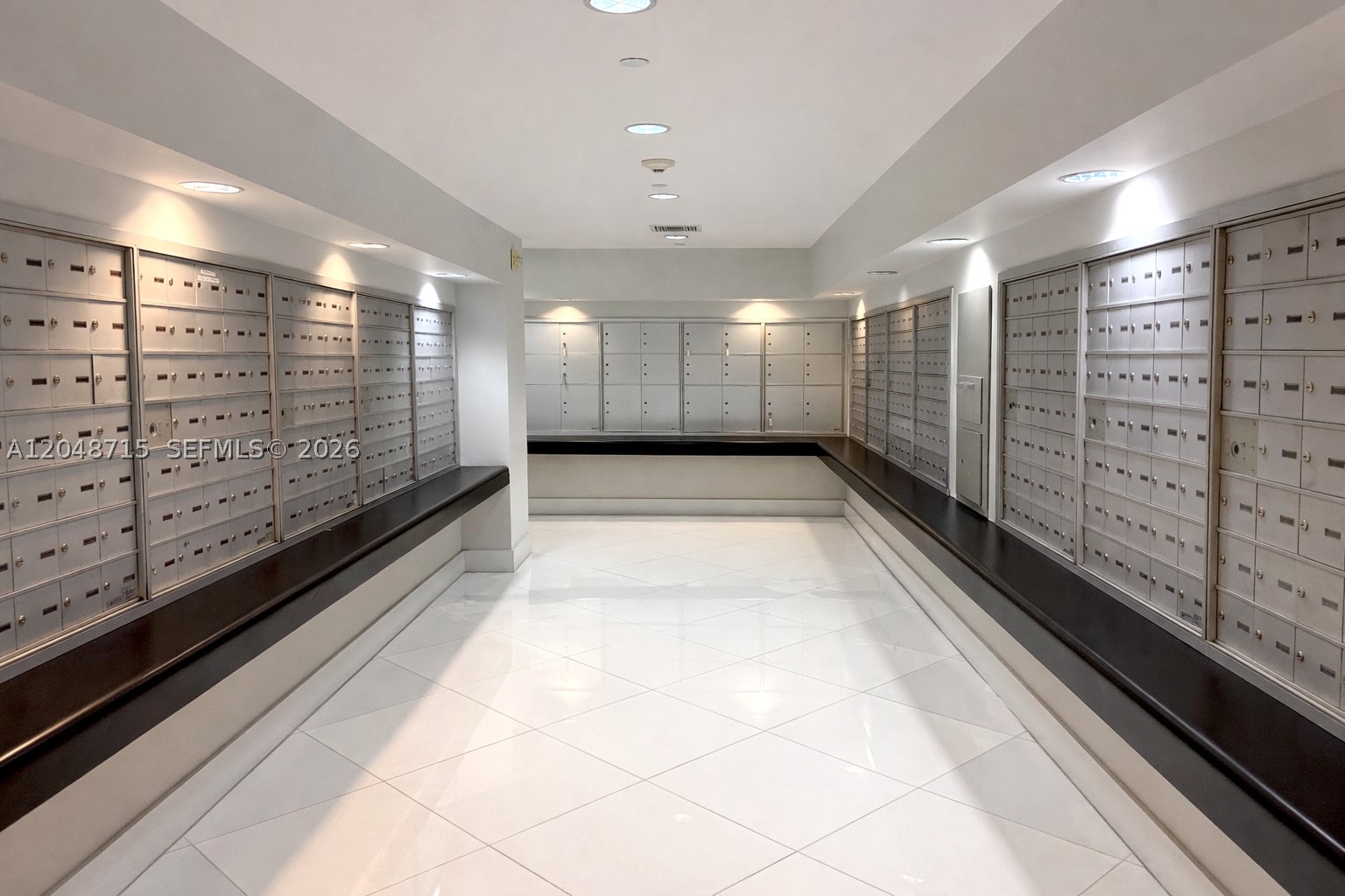 1800 CLUB CONDO - Residential