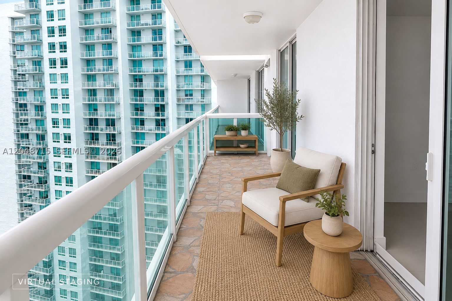 1800 CLUB CONDO - Residential