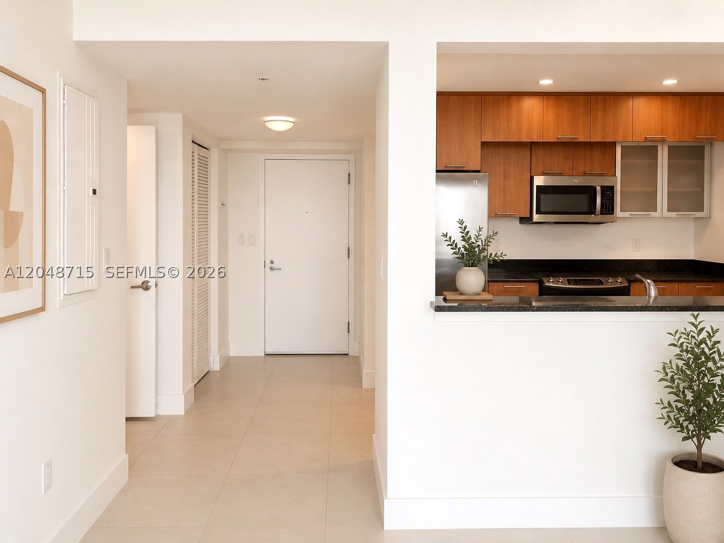 1800 CLUB CONDO - Residential