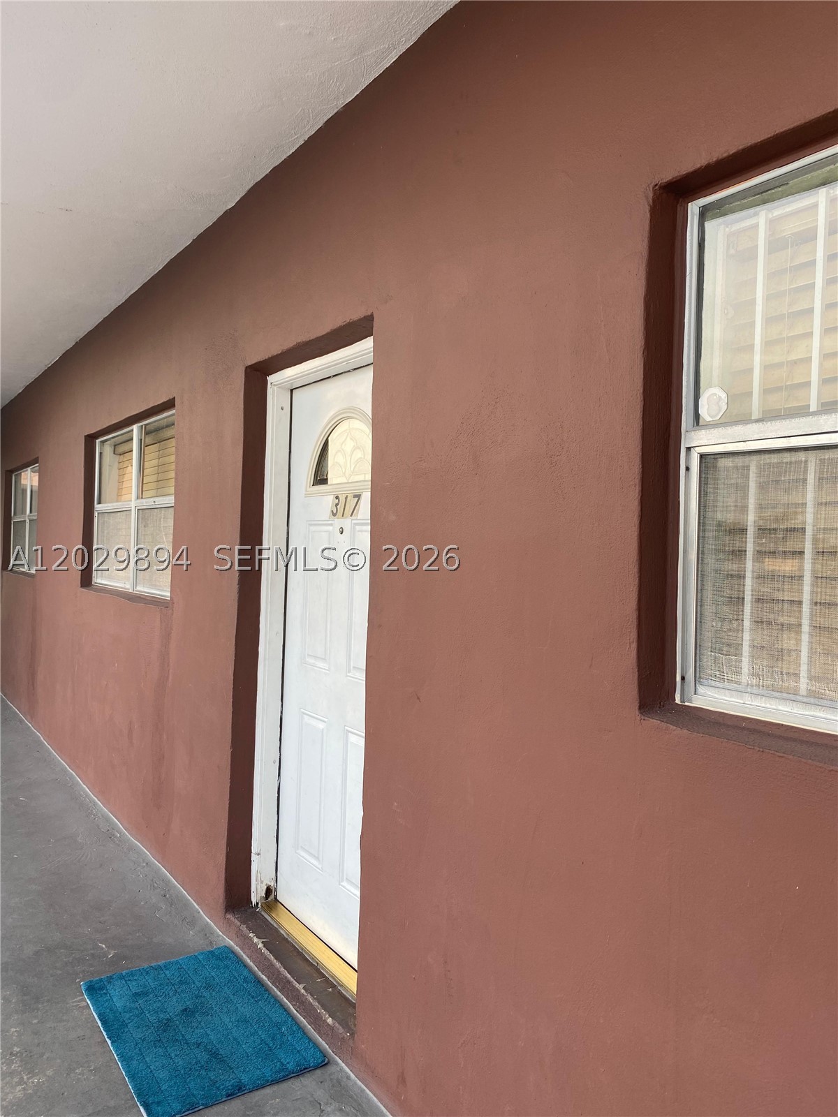 W & C CONDO - Residential