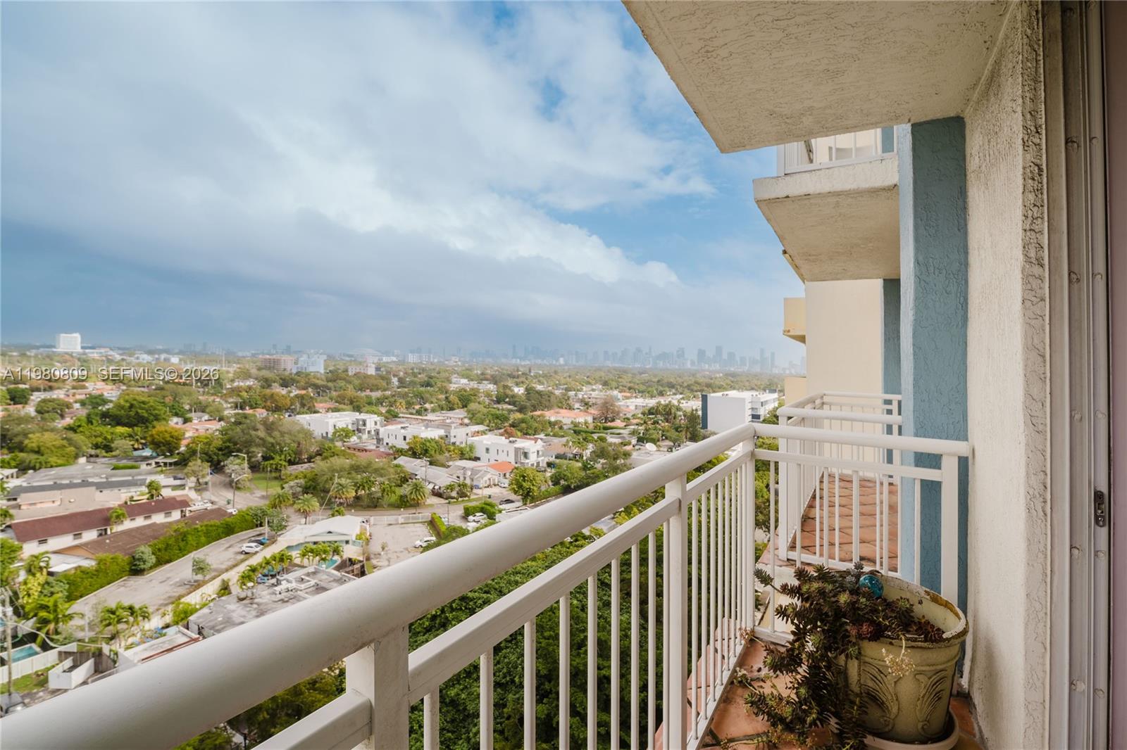 THE ASTON CONDO - Residential Lease