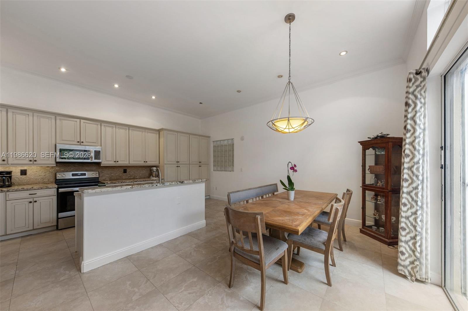 WEST LAKE VILLAGE PLAT - Residential