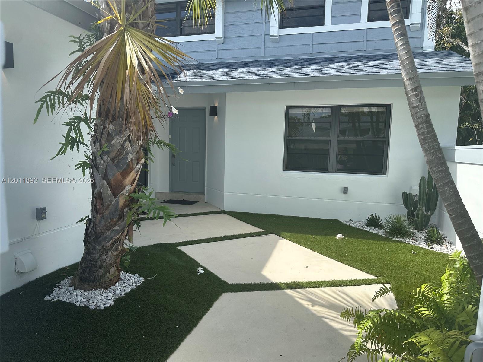 Stunning fully renovated 3-bed - 2 bath townhouse in the Townhouse of Doral Oaks. Features a sleek quartz countertop, stainless steel appliances, modern cabinetry, and a charming Italian-style breakfast nook and Made in Italy kitchen and closets. 
New roof, remodeled bathrooms and open living areas and finishes. Located in a golf course community with access to Doral Park Country Club amenities: pool, gym, tennis, restaurant and more. Prime location near top schools, shopping and dining. 

Fully remodeled with high-end finishes and impeccable taste. Features top-of-the-line appliances and custom Italian closets that blend functionality with style. Every detail has been thoughtfully chosen to offer comfort, elegance, and sophistication.