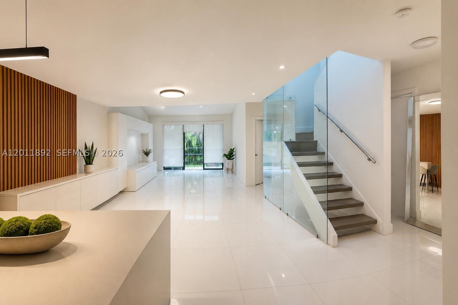 THE TOWNHOMES OF DORAL OA - Residential