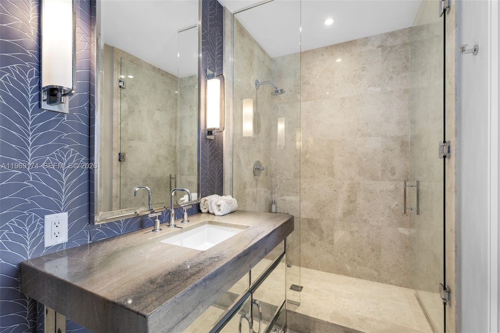 BAL HARBOUR NORTH SOUTH C - Residential Lease