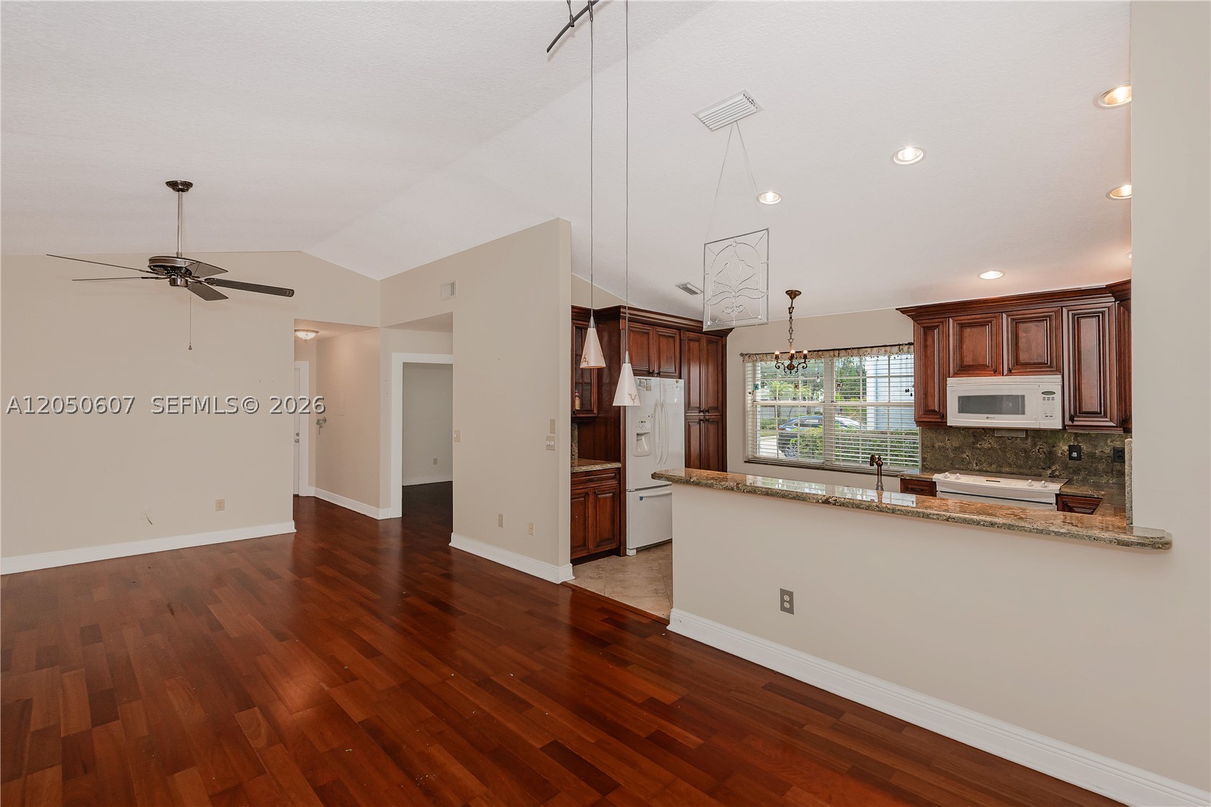 JACARANDA PARCEL 216 - Residential