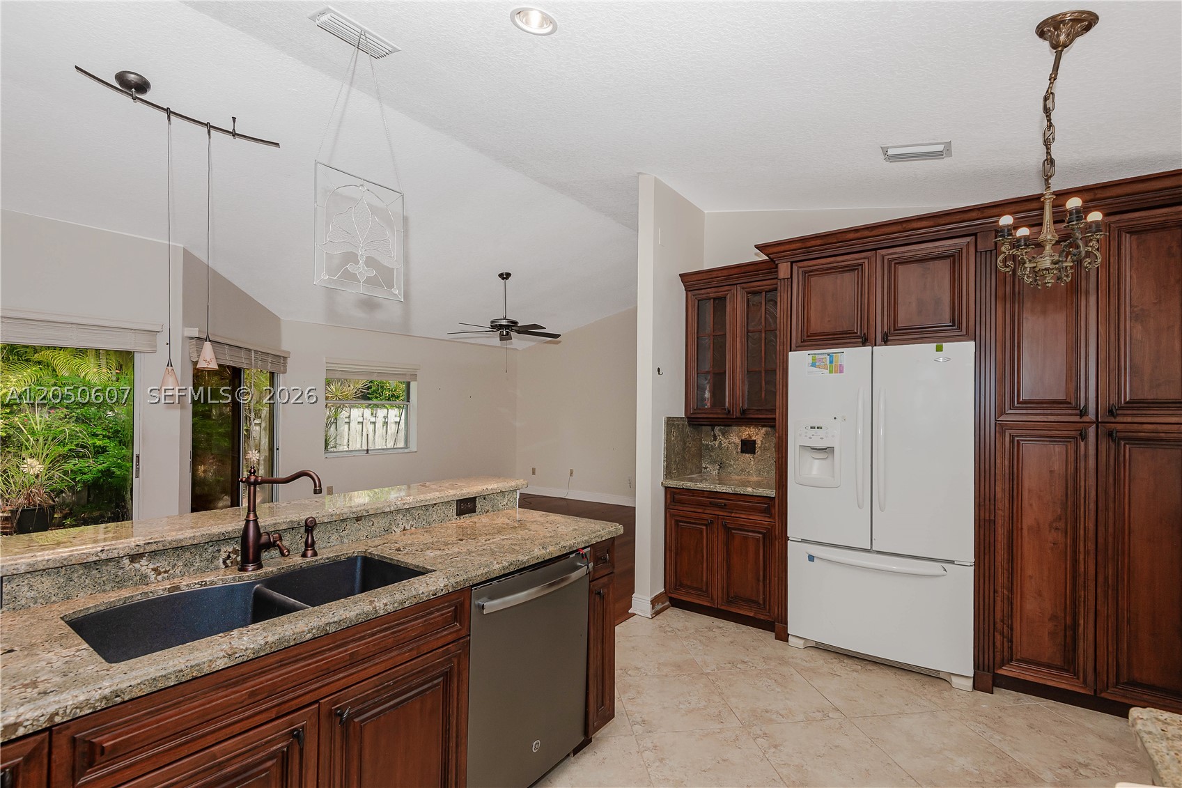 JACARANDA PARCEL 216 - Residential