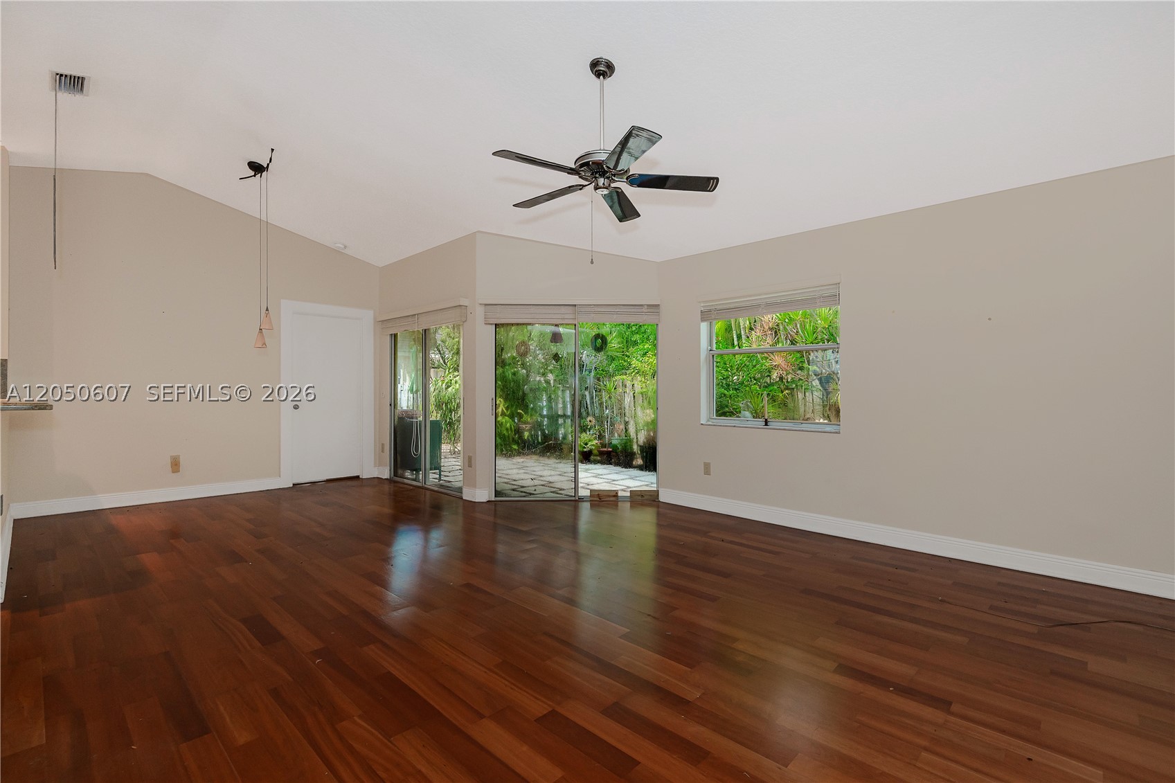 JACARANDA PARCEL 216 - Residential