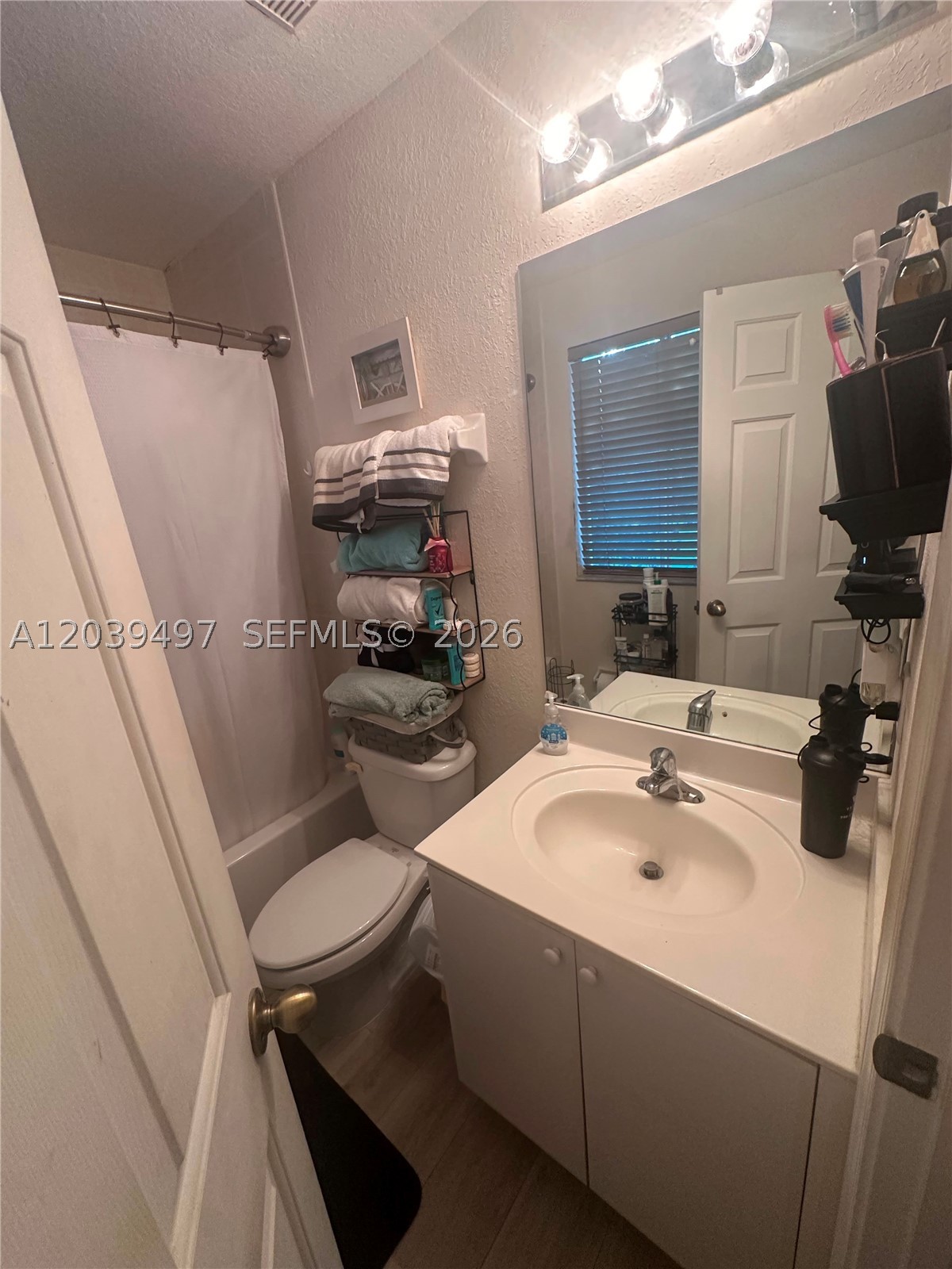 SHOMA TOWNHOMES AT KEYSCO - Residential