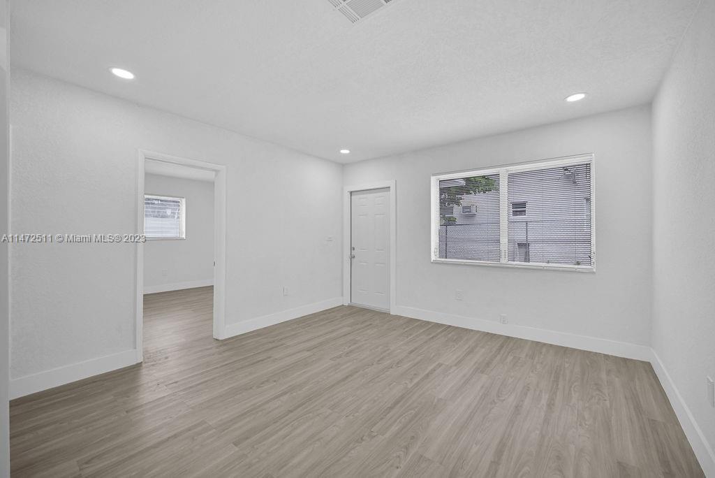 MARDEN HEIGHTS - Residential Income