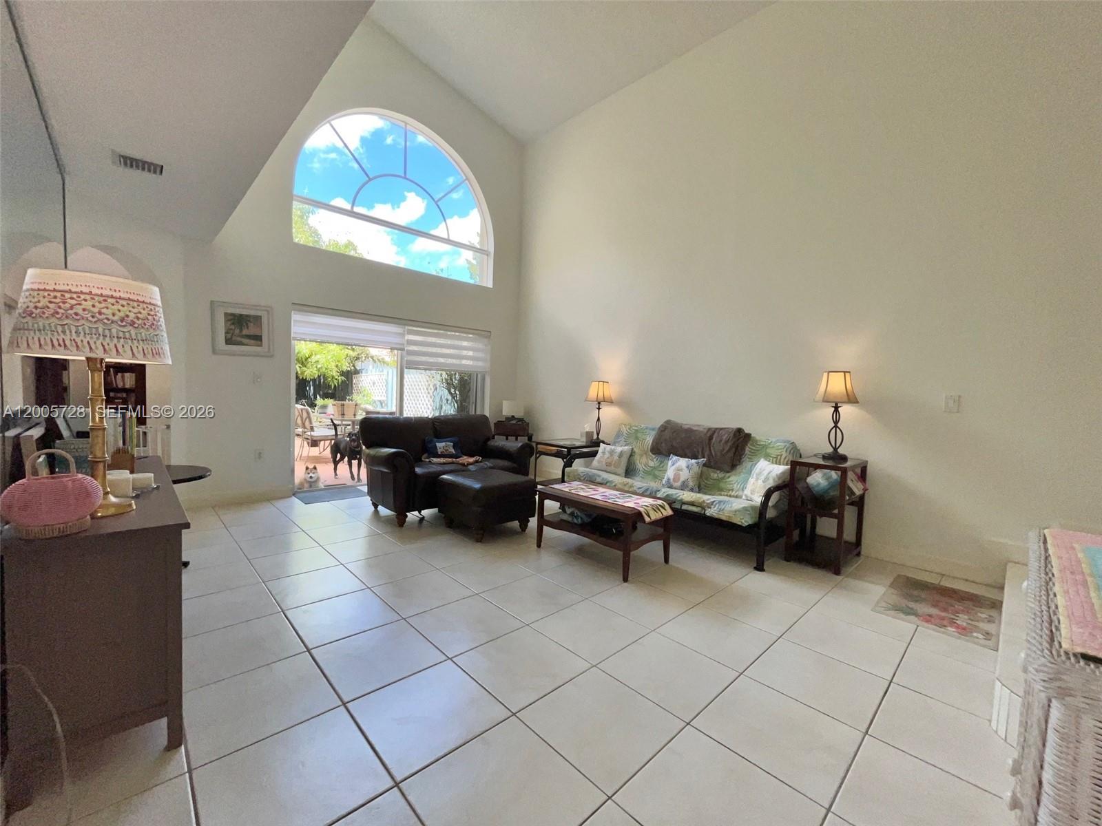 DORAL LANDINGS EAST - Residential