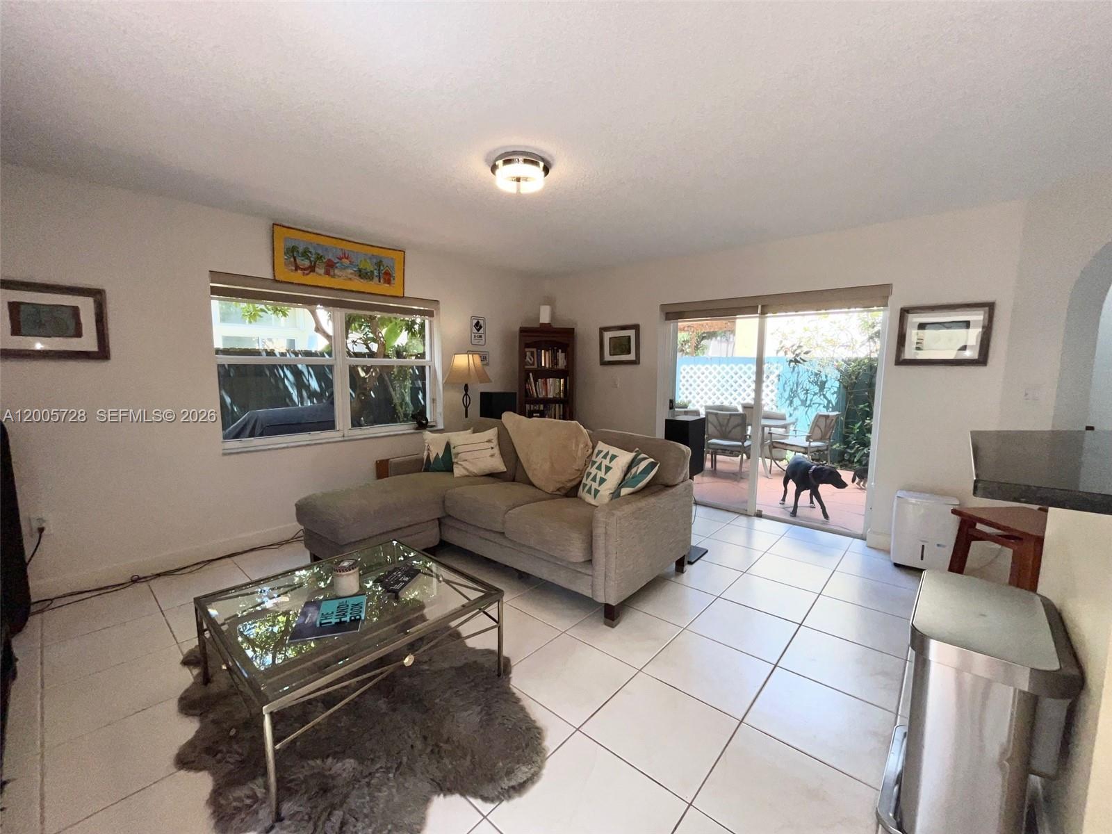 DORAL LANDINGS EAST - Residential
