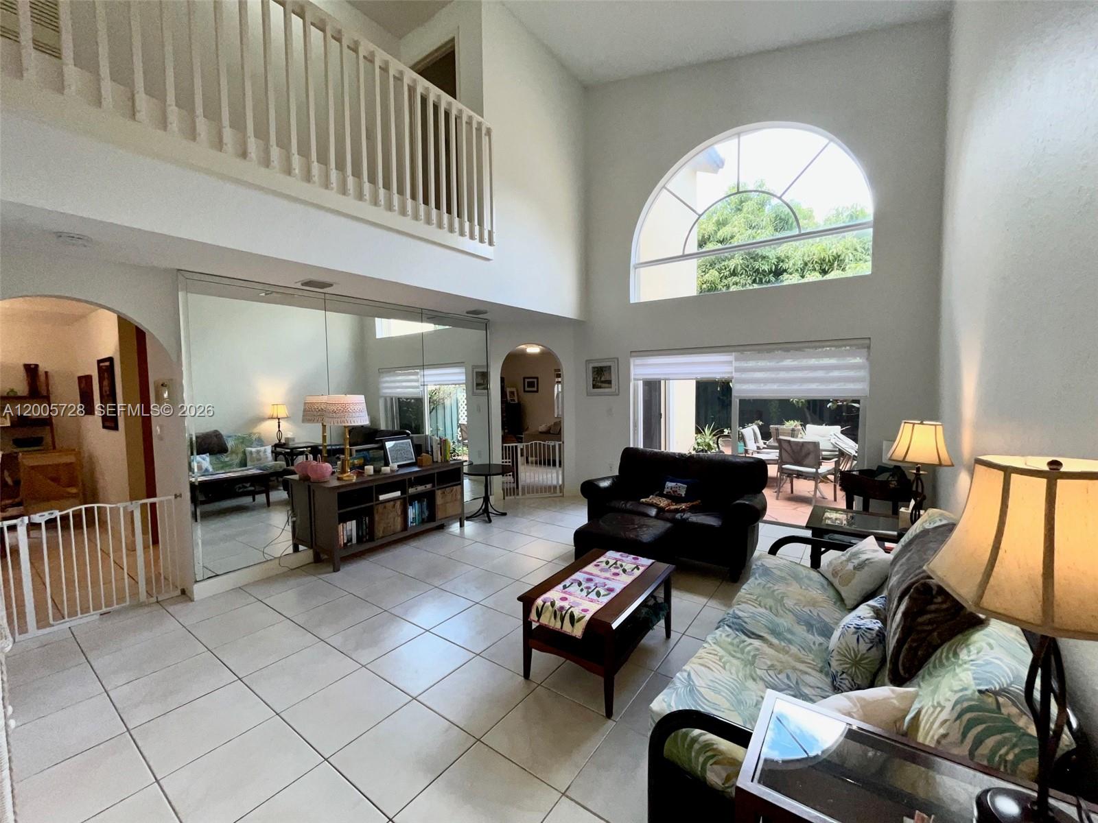 DORAL LANDINGS EAST - Residential