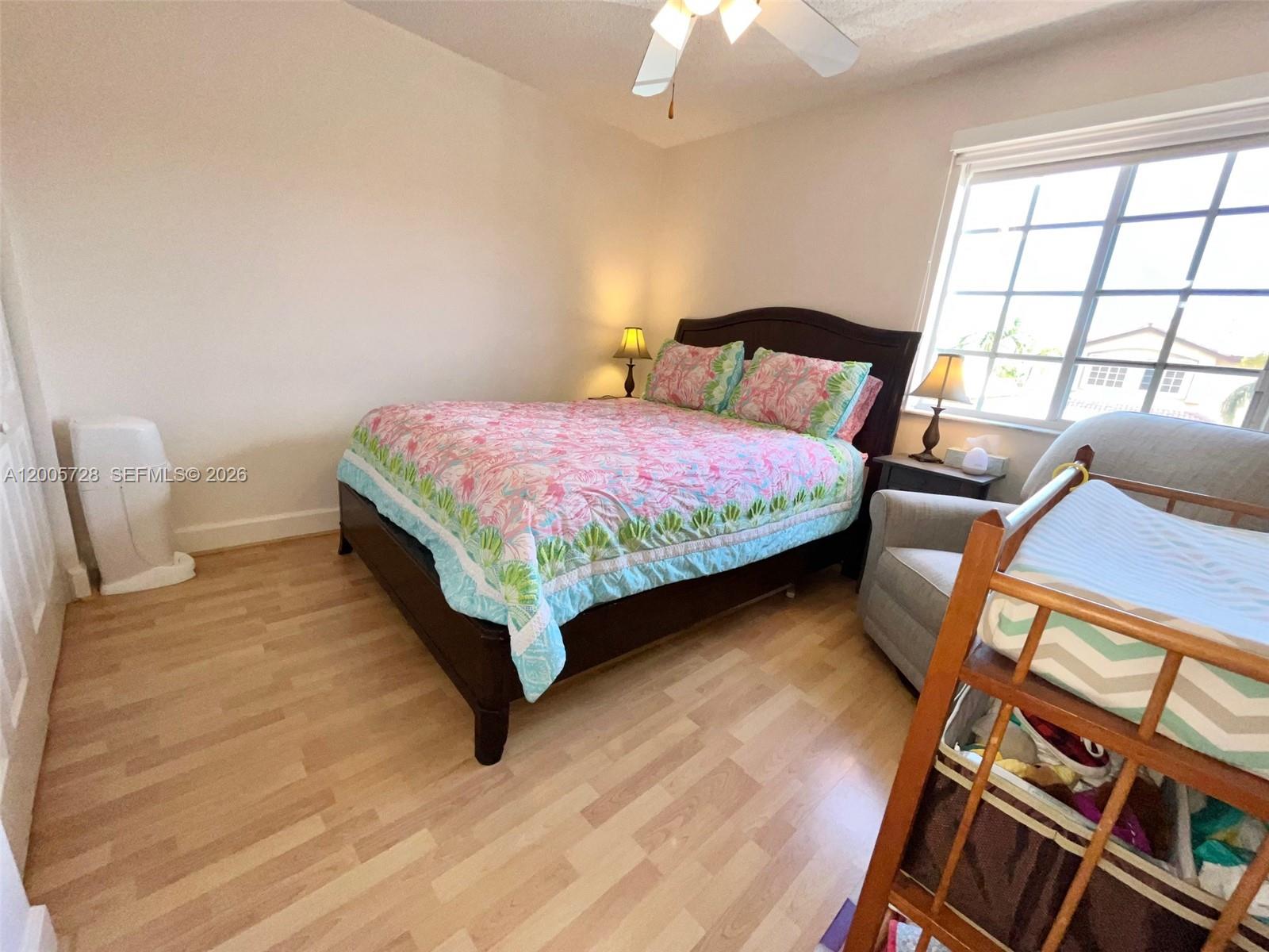 DORAL LANDINGS EAST - Residential