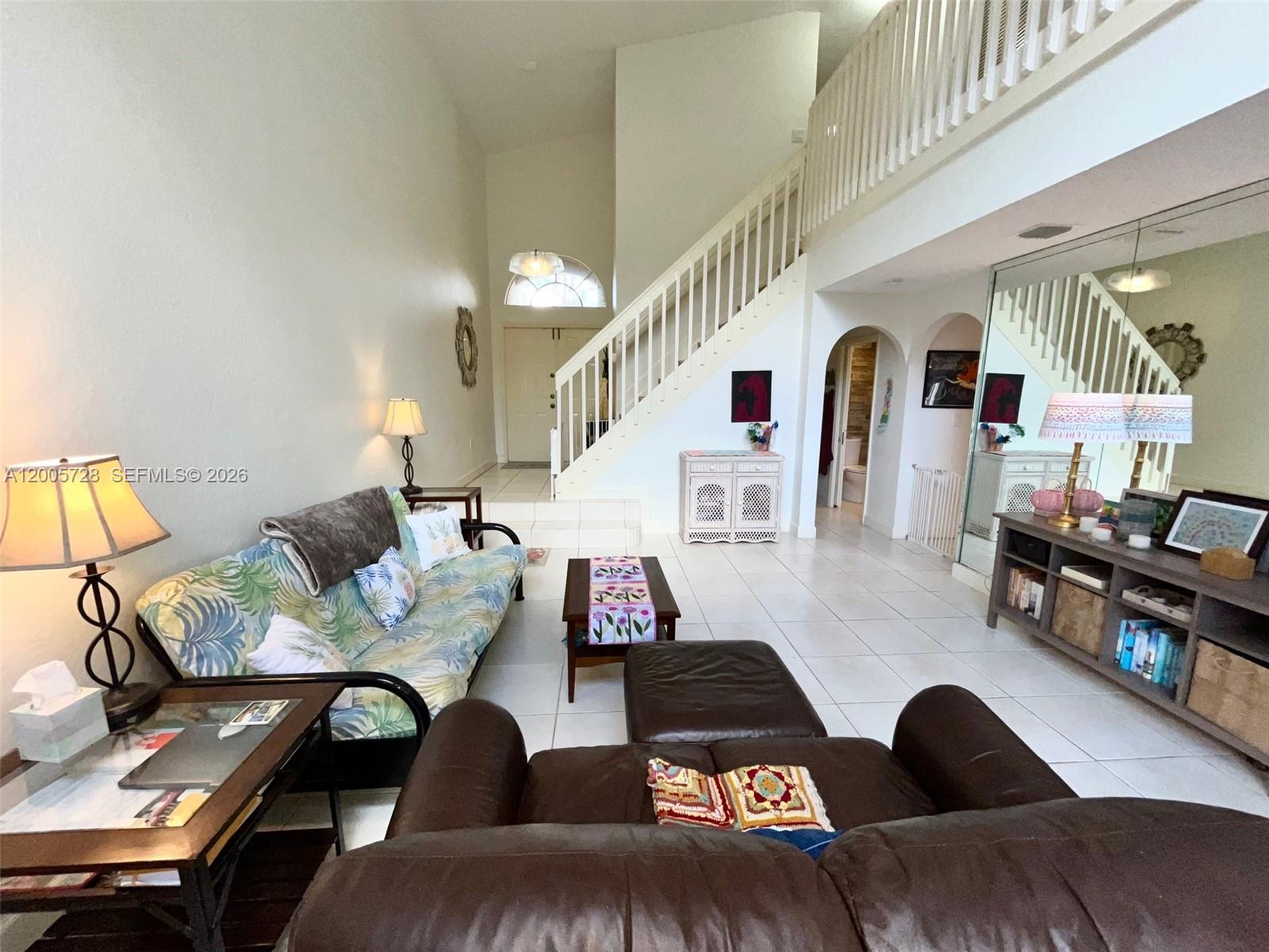 DORAL LANDINGS EAST - Residential