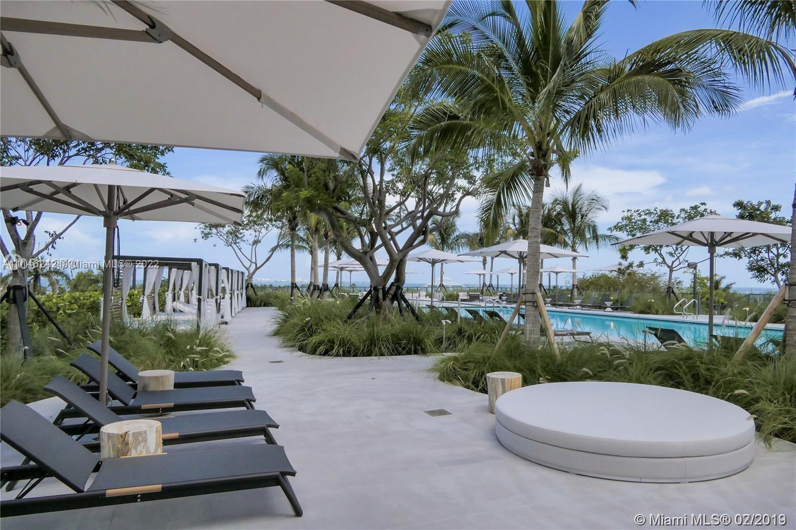 CLUB RESIDENCES AT PARK G - Residential