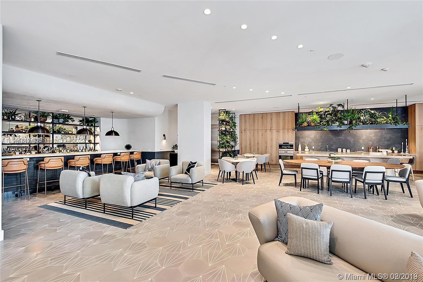 CLUB RESIDENCES AT PARK G - Residential