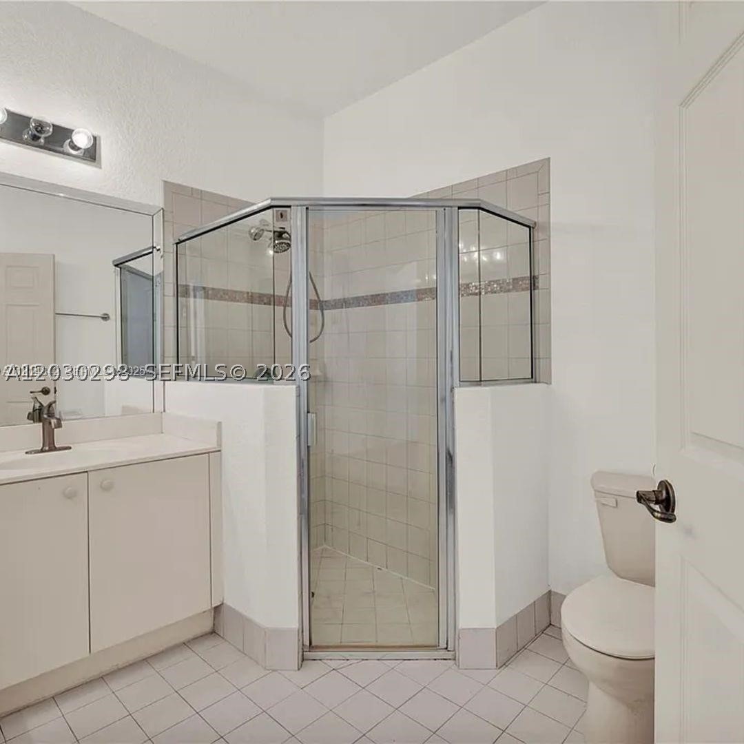 ISLAND AT DORAL 1ST ADDN - Residential Lease