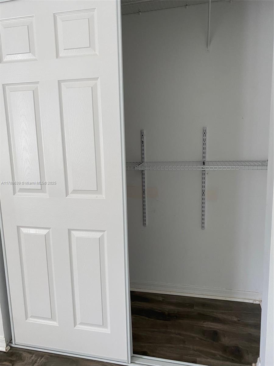 ARAGON SEC ONE - Residential Lease