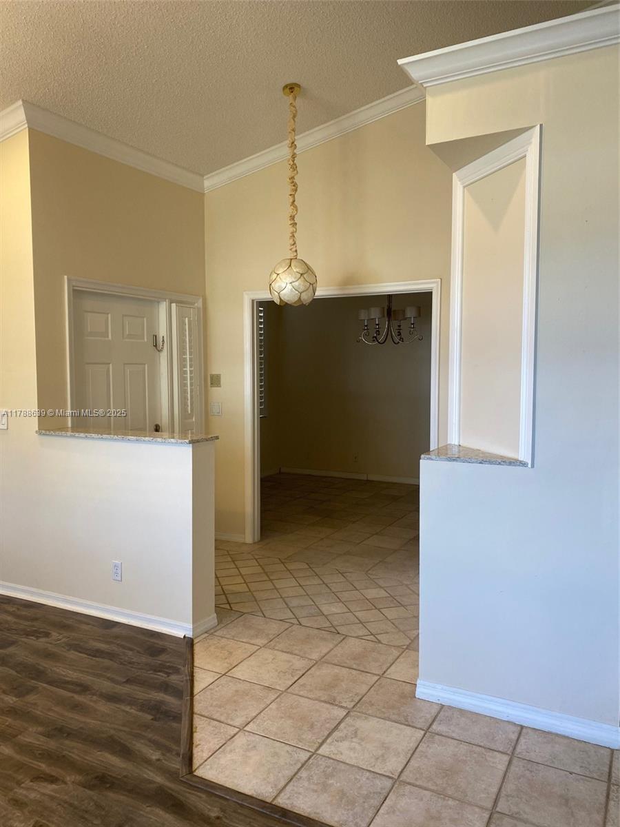 ARAGON SEC ONE - Residential Lease