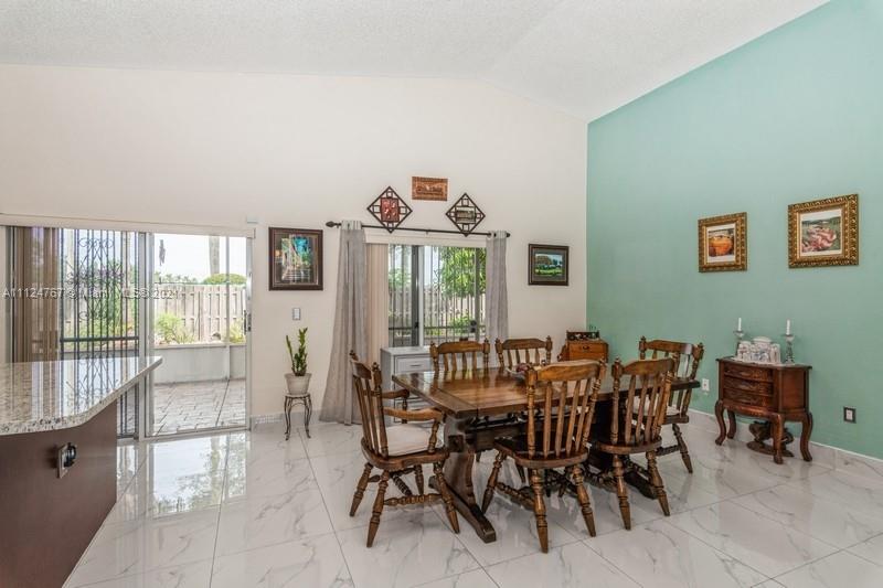 BISCAYNE POINT SOUTH - Residential