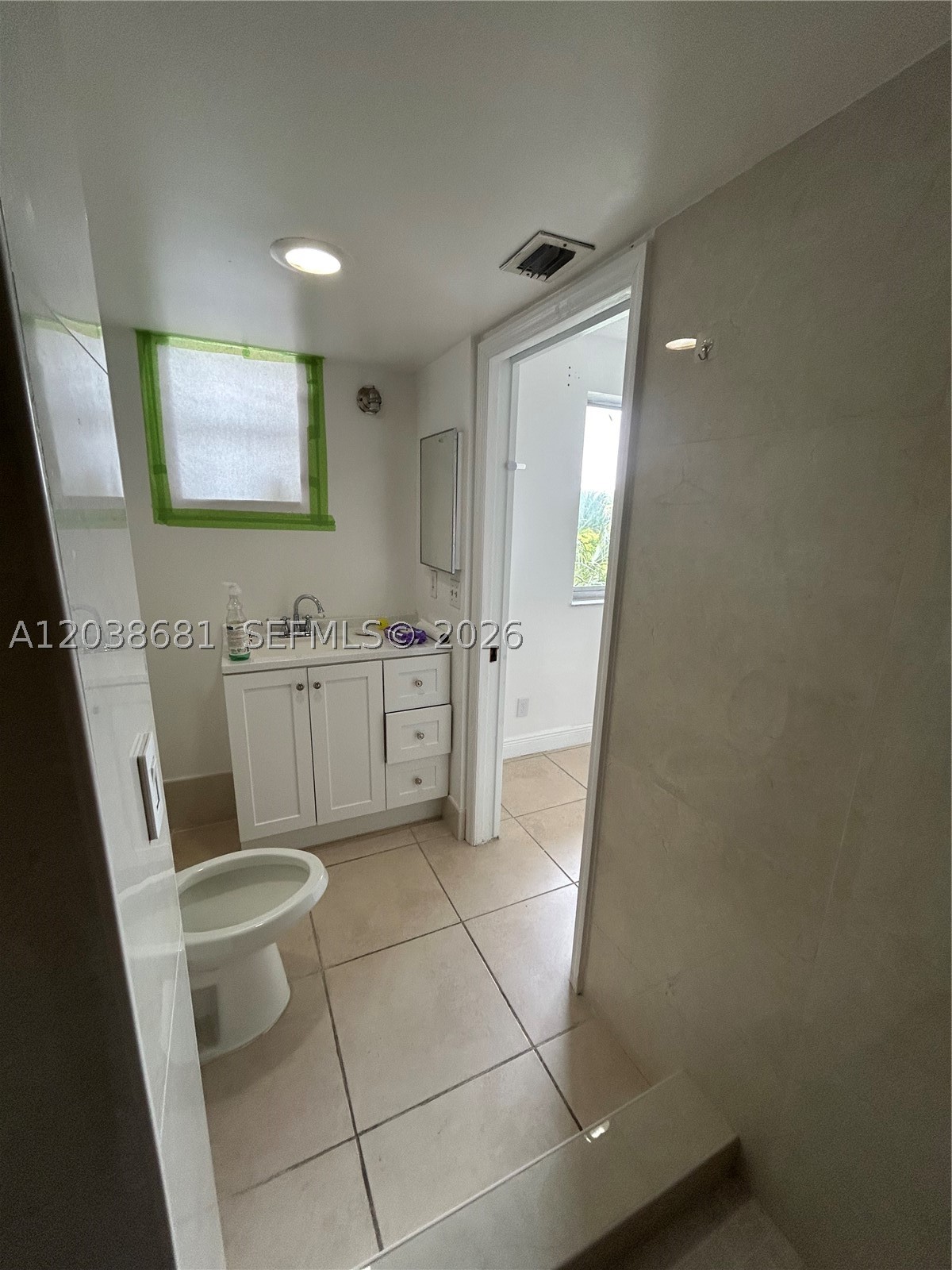 COUNTRY LANE CONDO #1 - Residential Lease