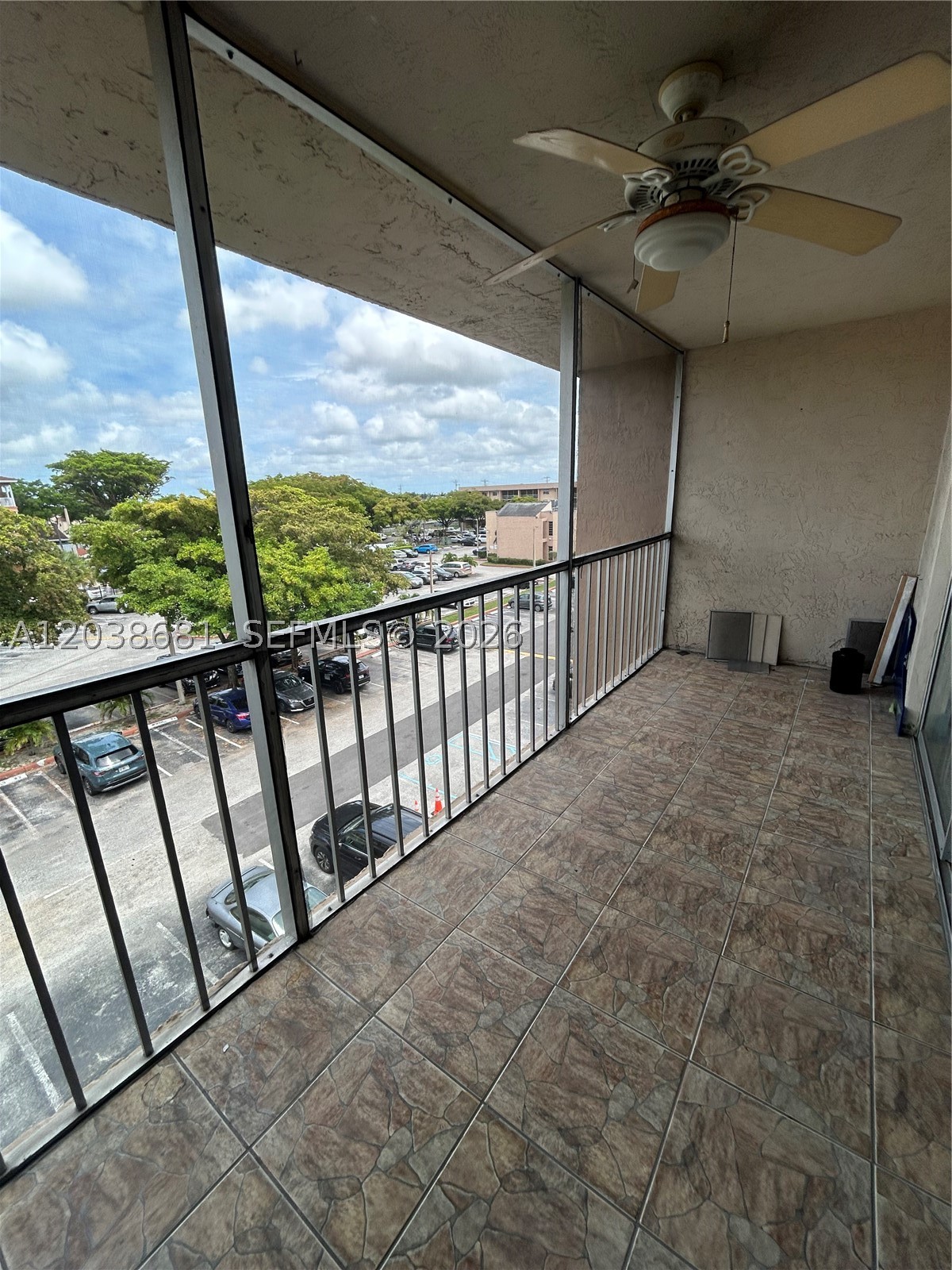 COUNTRY LANE CONDO #1 - Residential Lease